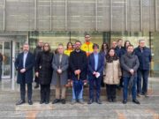 La Diputació de Girona participa en un minut de silenci per les víctimes de l’accident ferroviari d’Adamuz