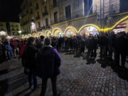 Un centenar de persones es concentren a Girona contra l’atac dels EUA a Veneçuela