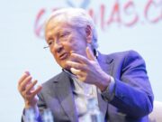 Mor Fernando Ónega, president de 65YMÁS i referent del periodisme espanyol