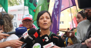 La portaveu d’USTEC recorda al Govern que els docents no són “delinqüents” ni “terroristes”