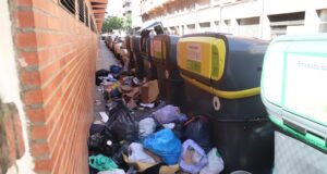 Preacord entre empresa i comitè de Girona+Neta per desconvocar la vaga de recollida d’escombraries