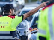 Roba un mòbil i acaba apunyalat al mig del carrer a Figueres
